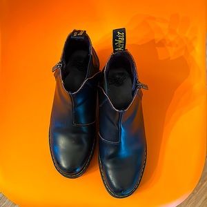 Dr. Martens Rometty II Black Vintage Smooth US women’s size 7 boots.